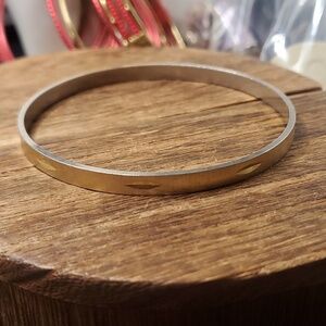 Well‎ Made Spliced Design Bracelet Estate Heavy Duty B3230